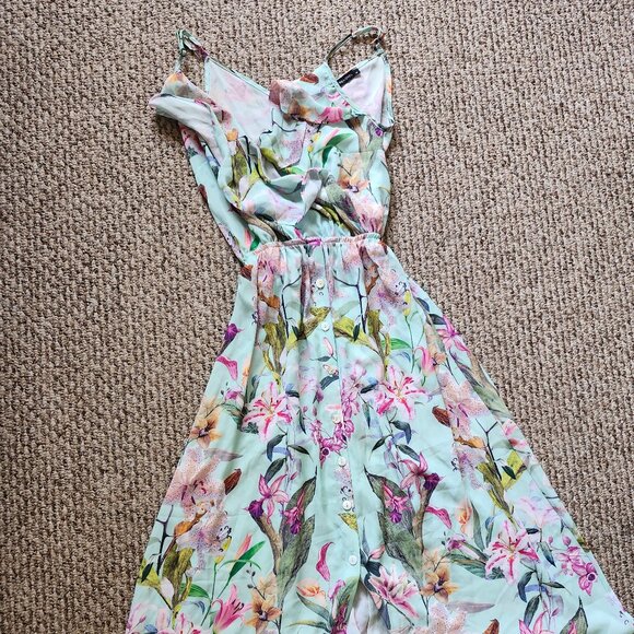 Trendyol Flowy Summer Dress, Size XS-S (34) - Picture 1 of 4